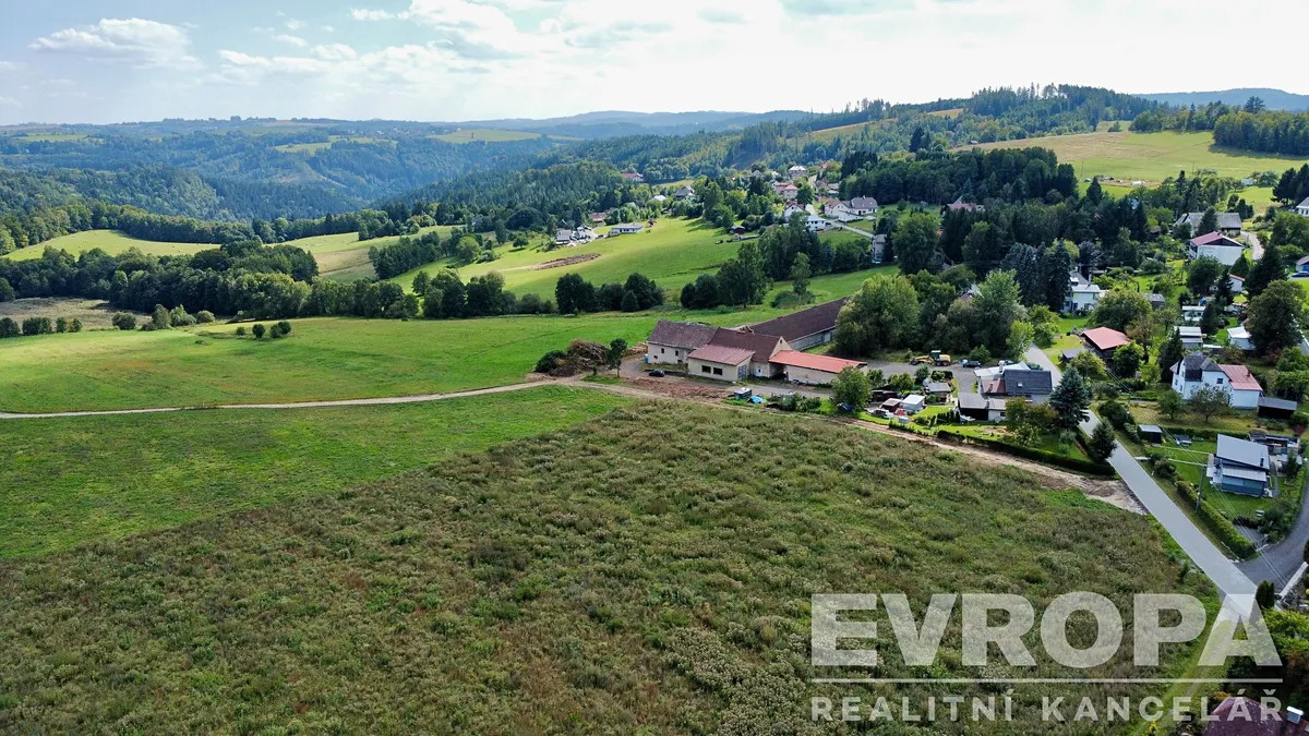 Prodej výrobní haly, prostoru 100 m²